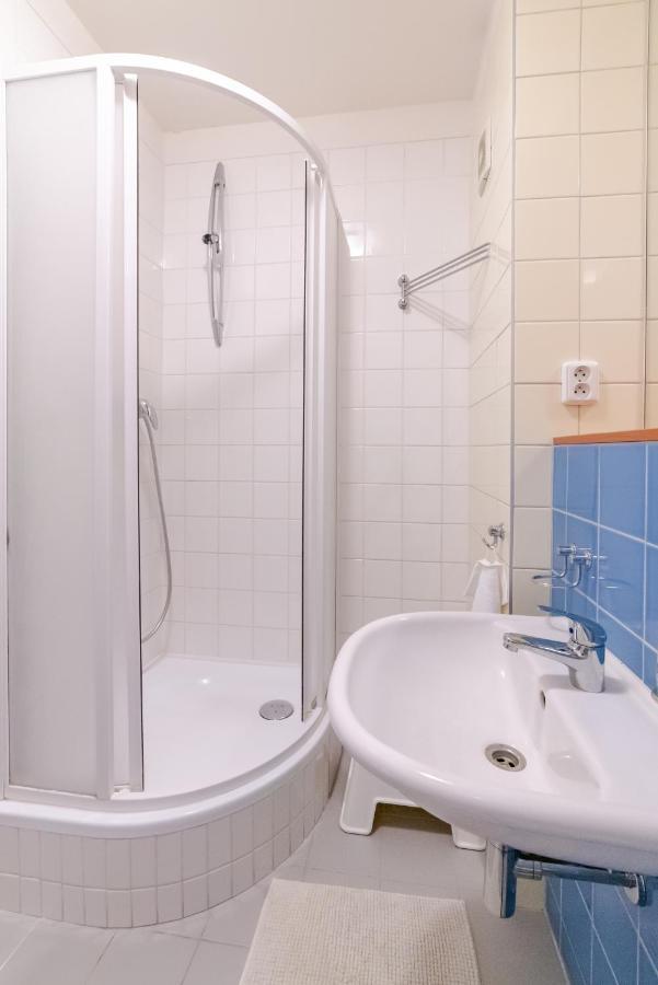 Strawberry Apartment Bratislava Exterior foto